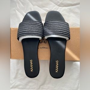 KAANAS Bimini black leather slide sandals NWT Size 8
